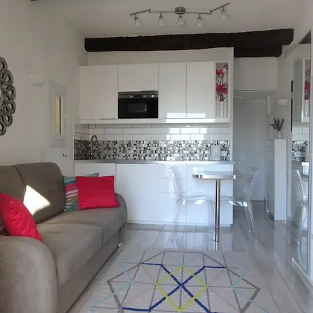 De Le Port Apartment